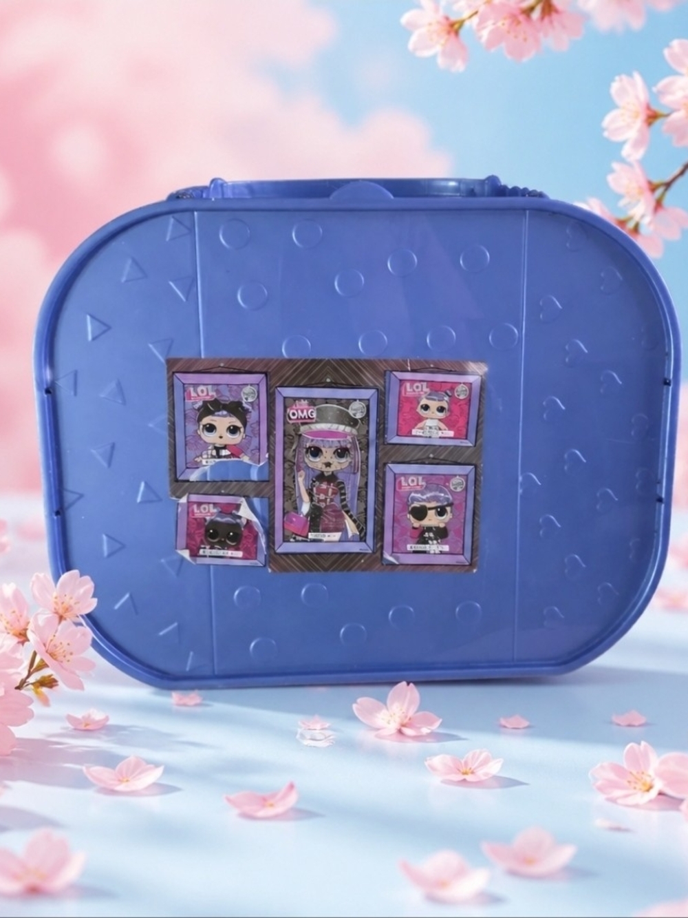 L.O.L. Surprise! Blue Carrying Case with Doll Sticker Panels